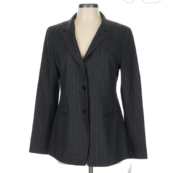 LAFAYETTE 148 New York Size 10 Gray pinstripe blazer jacket womens Wool NWT - Picture 11 of 11